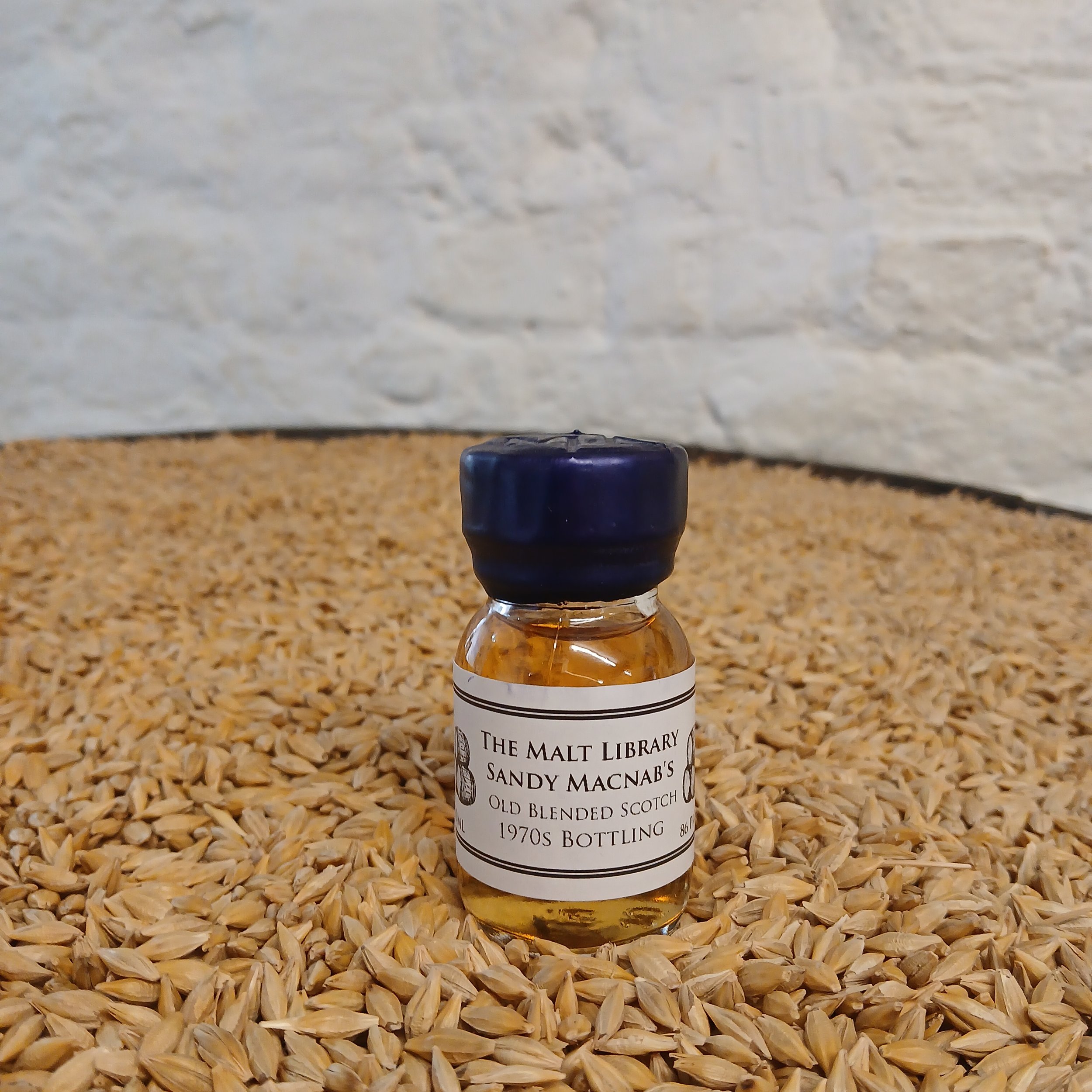 Sandy Macnab's Old Blended Scotch Whisky 1970s – 30ml — The Malt